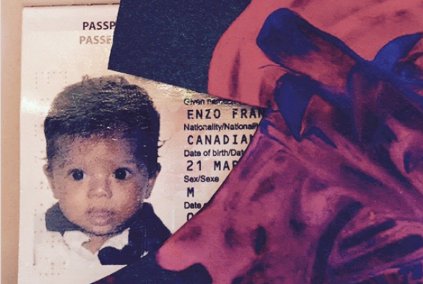 Trucs pour photo de passeport pour enfant