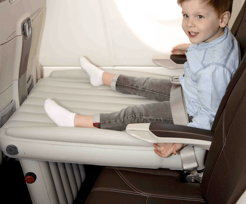 Dodo en avion : les dispositifs de confort pour enfants - BB Jetlag